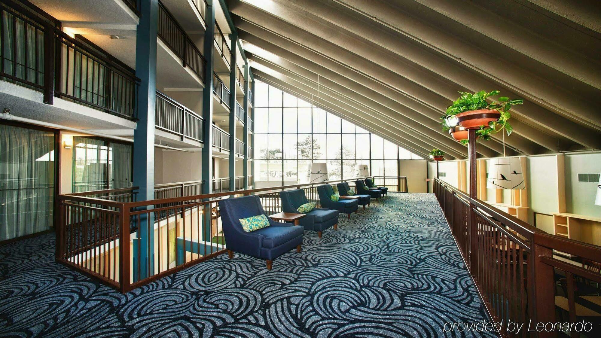Holiday Inn Guelph Hotel & Conference Centre, An Ihg Hotel Екстериор снимка