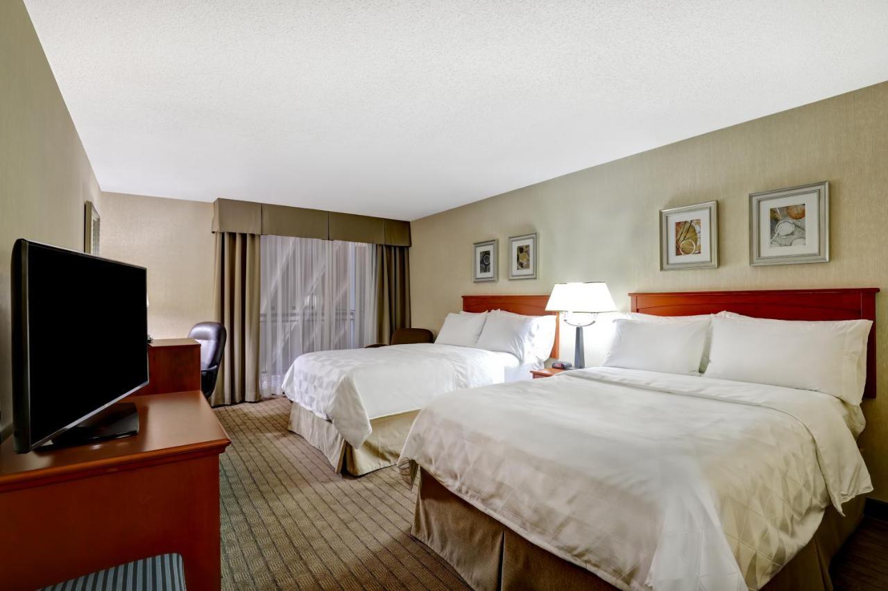 Holiday Inn Guelph Hotel & Conference Centre, An Ihg Hotel Екстериор снимка